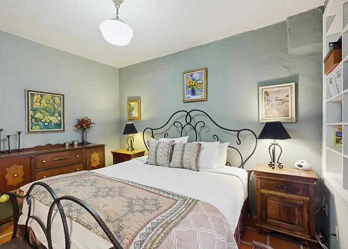 Barrio Casita 1 *