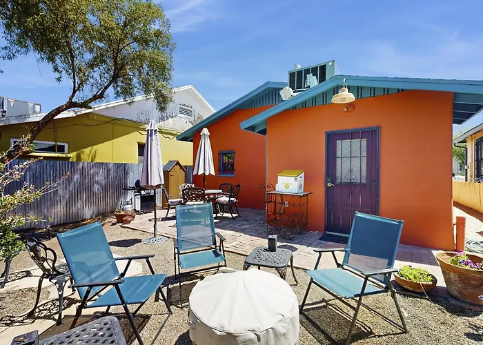 Barrio Casita 1 *